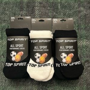 006 LOT: Top Spirit performance sport socks size 3-4.5 (youth)